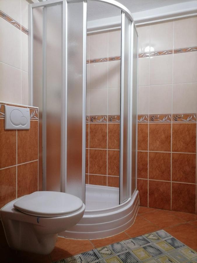 Sifra 276 Hotel Nová Lesná Buitenkant foto